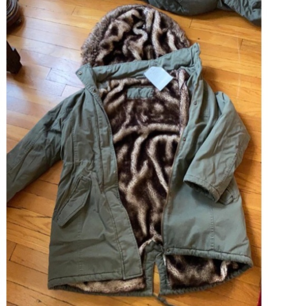 Fitted Army Green Twill Jacket - Picture 5 of 5